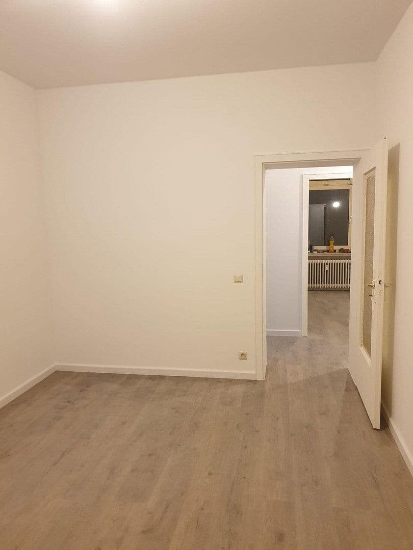 Prenájom bytu 2-izbový 55 m², Rödiger Str. 72, Wuppertal, Severné Porýnie - Westfálsko Prenájom bytu 2-izbový 55 m², Rödiger Str. 72, Wuppertal, Severné Porýnie - Westfálsko