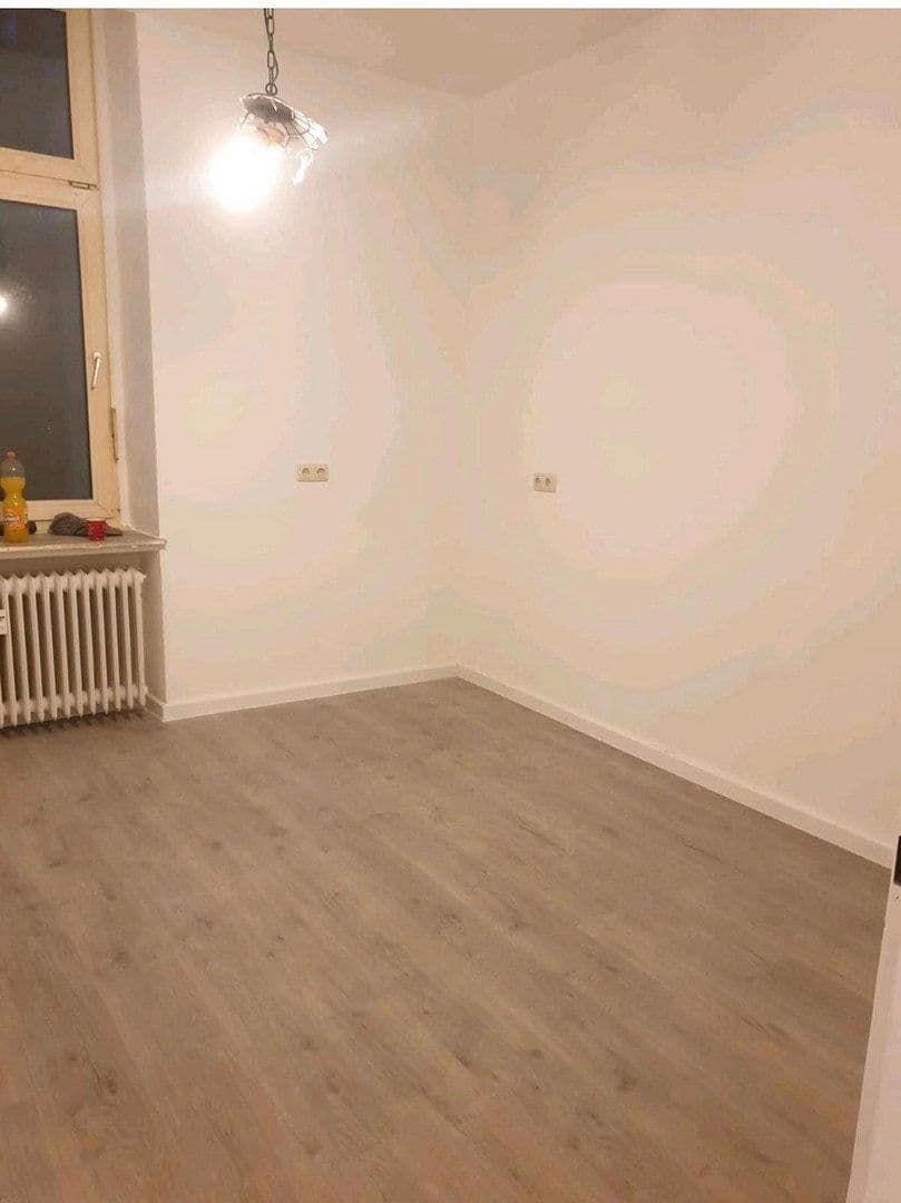 Prenájom bytu 2-izbový 55 m², Rödiger Str. 72, Wuppertal, Severné Porýnie - Westfálsko Prenájom bytu 2-izbový 55 m², Rödiger Str. 72, Wuppertal, Severné Porýnie - Westfálsko