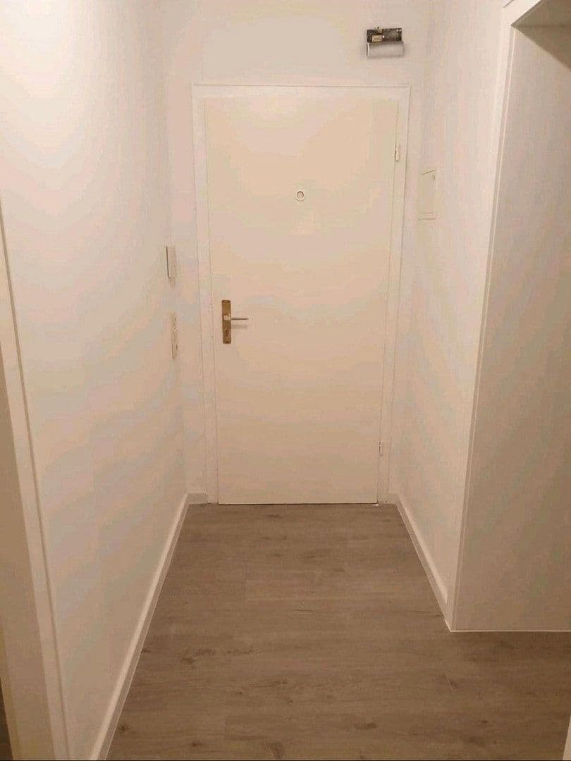 Prenájom bytu 2-izbový 55 m², Rödiger Str. 72, Wuppertal, Severné Porýnie - Westfálsko Prenájom bytu 2-izbový 55 m², Rödiger Str. 72, Wuppertal, Severné Porýnie - Westfálsko
