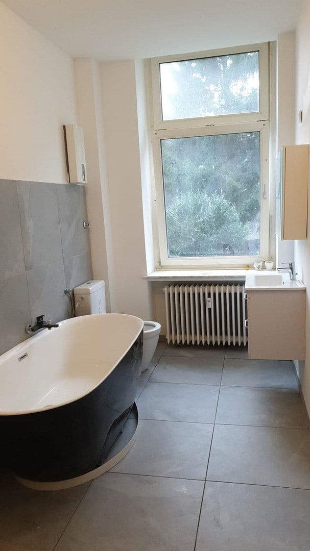 Prenájom bytu 2-izbový 55 m², Rödiger Str. 72, Wuppertal, Severné Porýnie - Westfálsko Prenájom bytu 2-izbový 55 m², Rödiger Str. 72, Wuppertal, Severné Porýnie - Westfálsko