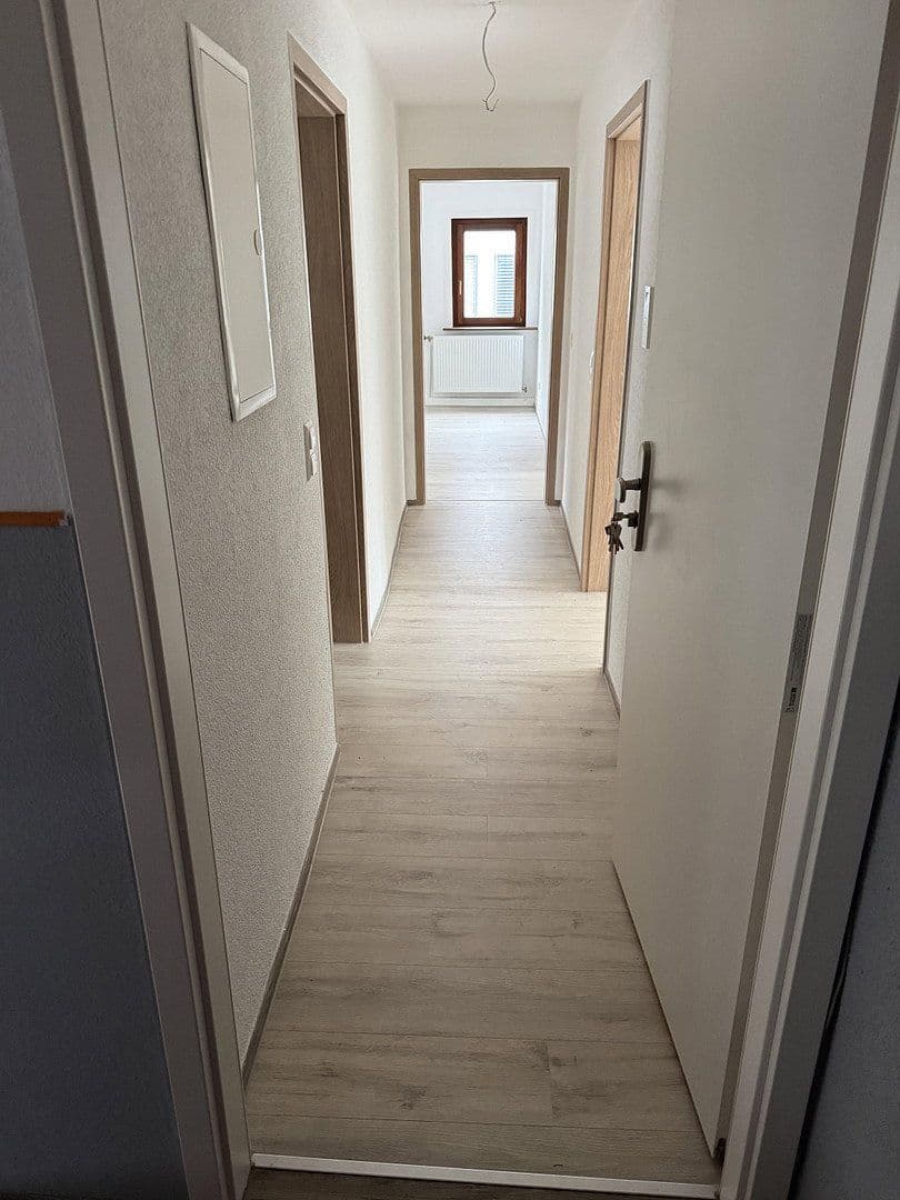 Prenájom bytu 4-izbový 70 m², König-Karl-Straße 65, Bad Wildbad, Bádensko-Wurttembersko Prenájom bytu 4-izbový 70 m², König-Karl-Straße 65, Bad Wildbad, Bádensko-Wurttembersko