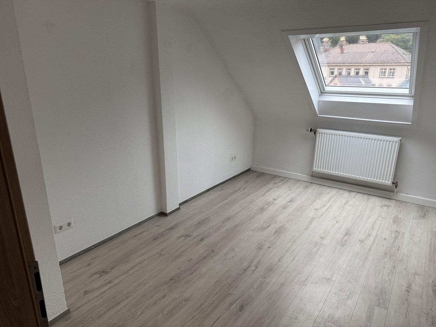 Prenájom bytu 4-izbový 70 m², König-Karl-Straße 65, Bad Wildbad, Bádensko-Wurttembersko Prenájom bytu 4-izbový 70 m², König-Karl-Straße 65, Bad Wildbad, Bádensko-Wurttembersko