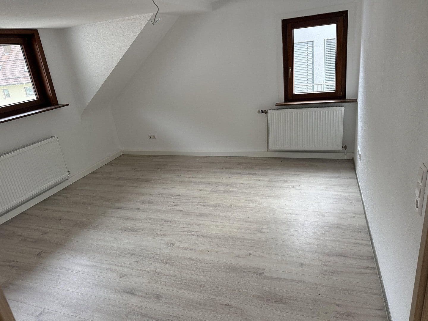Prenájom bytu 4-izbový 70 m², König-Karl-Straße 65, Bad Wildbad, Bádensko-Wurttembersko Prenájom bytu 4-izbový 70 m², König-Karl-Straße 65, Bad Wildbad, Bádensko-Wurttembersko