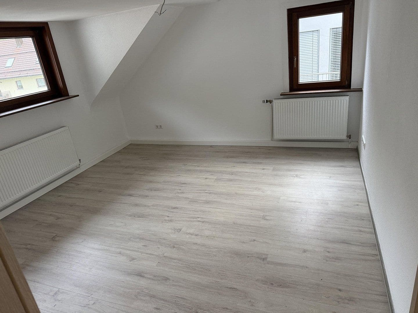 Prenájom bytu 4-izbový 70 m², König-Karl-Straße 65, Bad Wildbad, Bádensko-Wurttembersko Prenájom bytu 4-izbový 70 m², König-Karl-Straße 65, Bad Wildbad, Bádensko-Wurttembersko