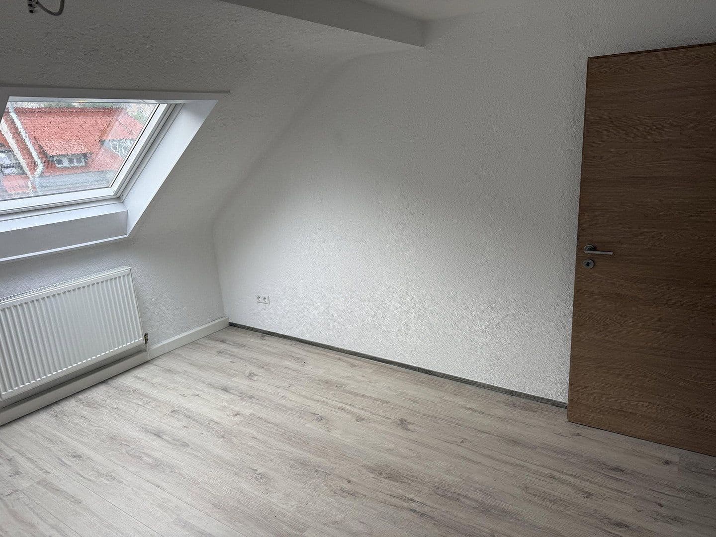 Prenájom bytu 4-izbový 70 m², König-Karl-Straße 65, Bad Wildbad, Bádensko-Wurttembersko Prenájom bytu 4-izbový 70 m², König-Karl-Straße 65, Bad Wildbad, Bádensko-Wurttembersko