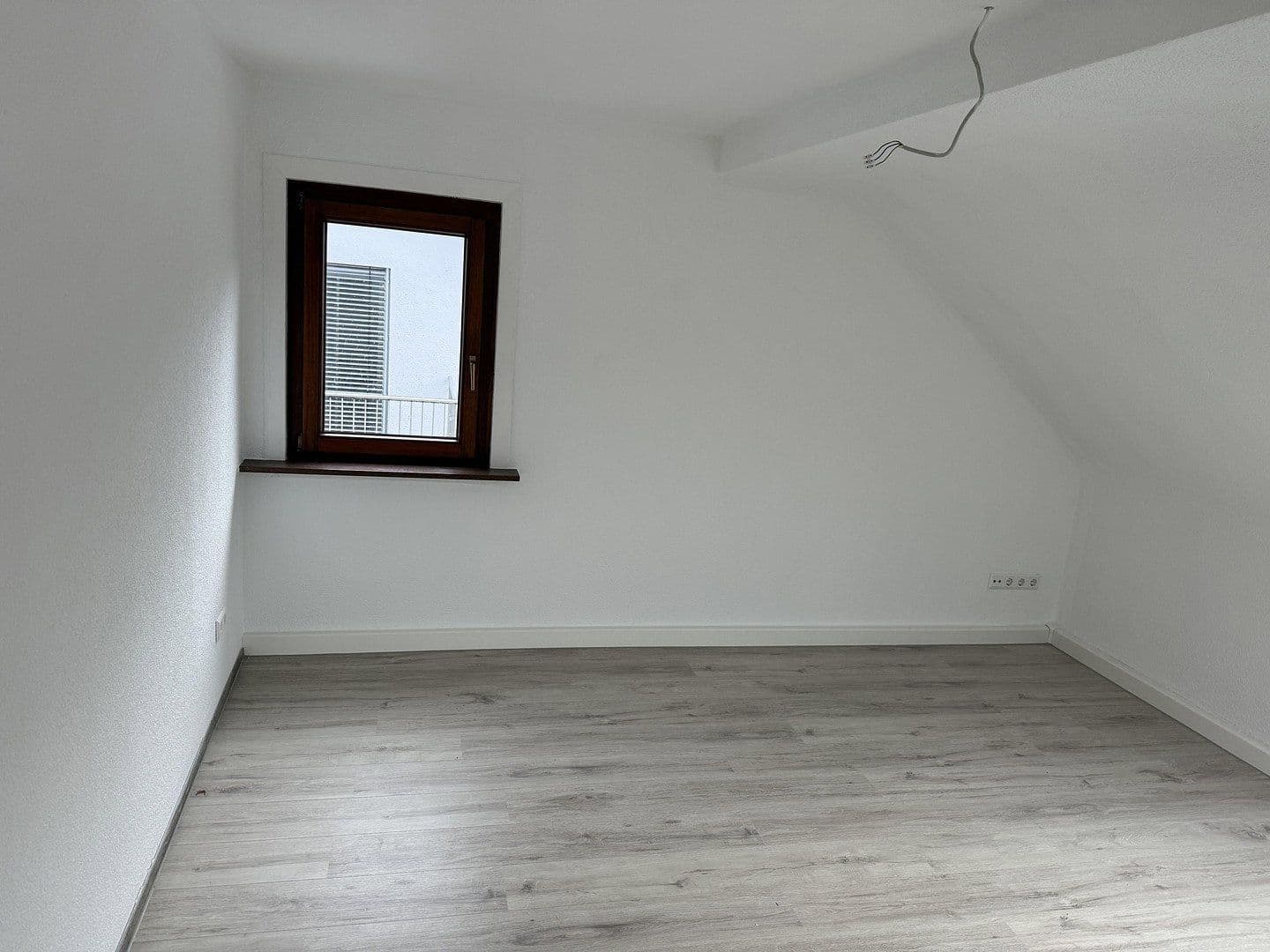 Prenájom bytu 4-izbový 70 m², König-Karl-Straße 65, Bad Wildbad, Bádensko-Wurttembersko Prenájom bytu 4-izbový 70 m², König-Karl-Straße 65, Bad Wildbad, Bádensko-Wurttembersko