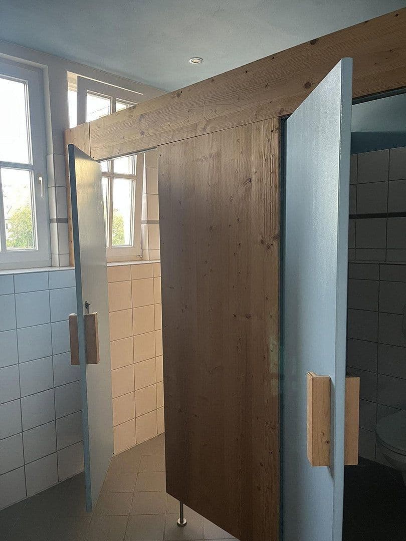Prenájom kancelárie 304 m², Döppersberg 19, Wuppertal, Severné Porýnie - Westfálsko Prenájom kancelárie 304 m², Döppersberg 19, Wuppertal, Severné Porýnie - Westfálsko