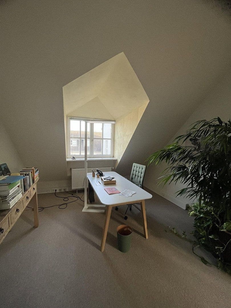 Prenájom kancelárie 304 m², Döppersberg 19, Wuppertal, Severné Porýnie - Westfálsko Prenájom kancelárie 304 m², Döppersberg 19, Wuppertal, Severné Porýnie - Westfálsko