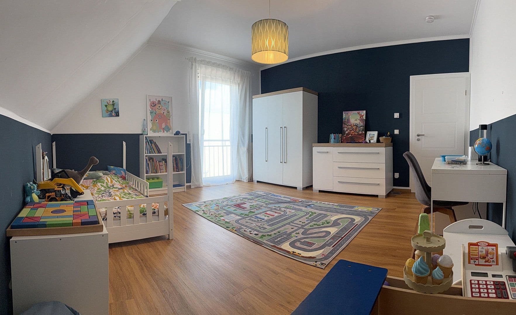 Predaj domu 183 m², pozemok 687 m², Grevenbroich, Severné Porýnie - Westfálsko Predaj domu 183 m², pozemok 687 m², Grevenbroich, Severné Porýnie - Westfálsko