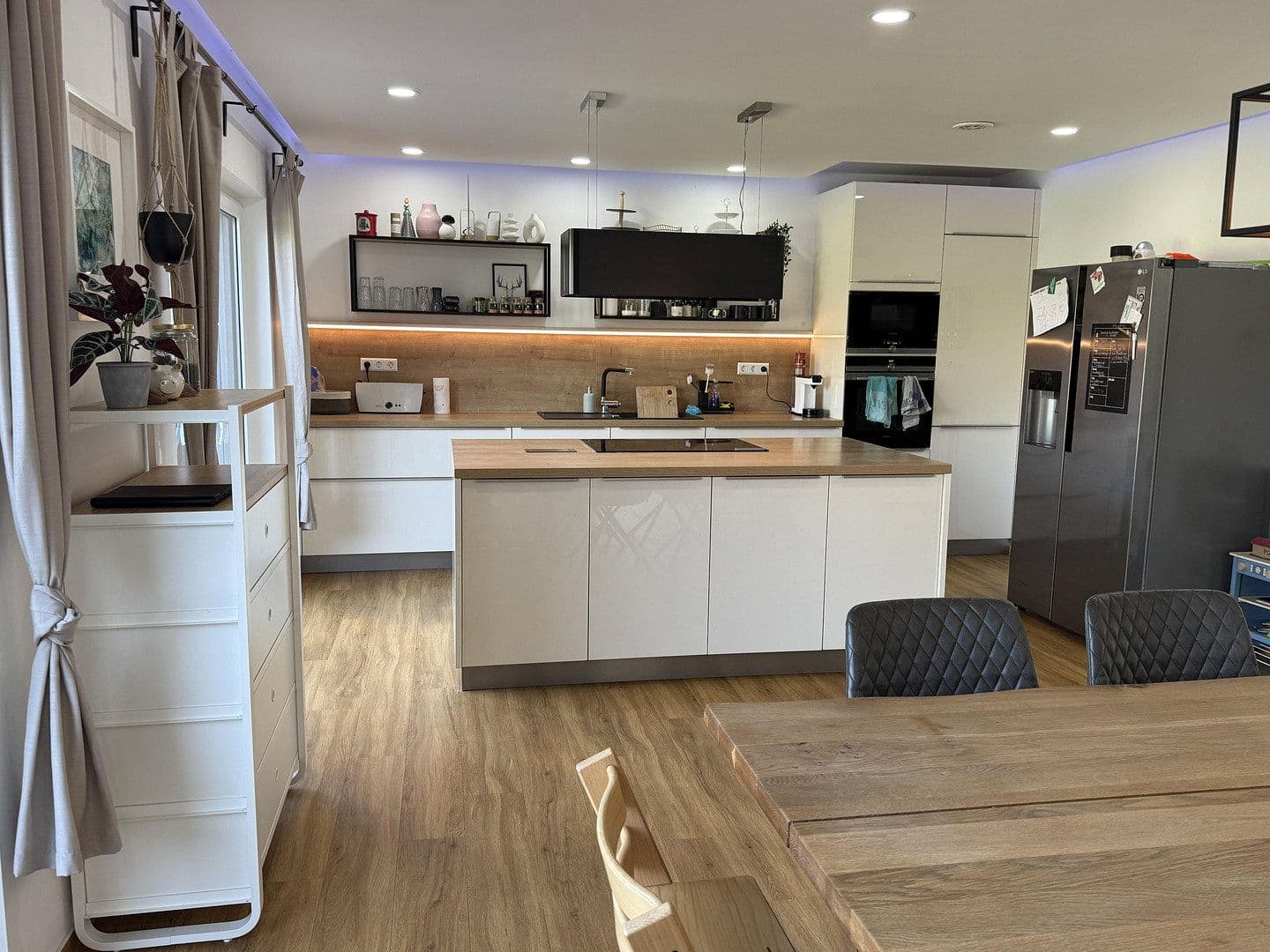 Predaj domu 183 m², pozemok 687 m², Grevenbroich, Severné Porýnie - Westfálsko Predaj domu 183 m², pozemok 687 m², Grevenbroich, Severné Porýnie - Westfálsko