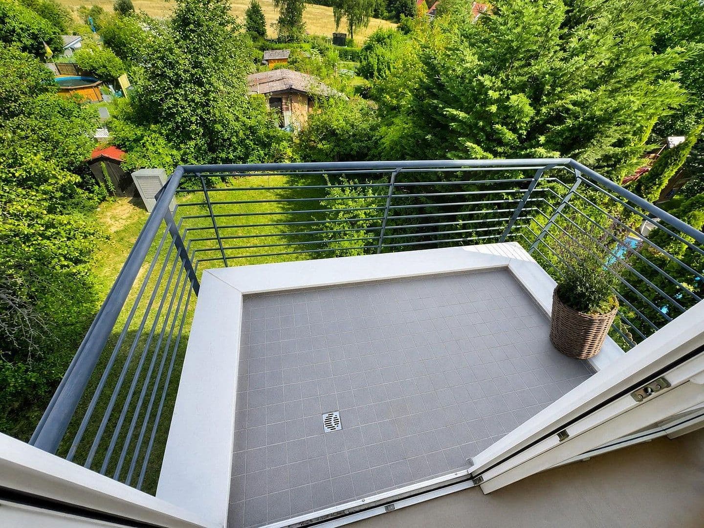 Predaj bytu 5-izbový 131 m², Grüntenstr. 10, Berlin, Berlín Predaj bytu 5-izbový 131 m², Grüntenstr. 10, Berlin, Berlín