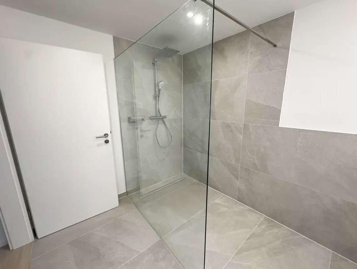 Prenájom bytu 3-izbový 85 m², Wachtberg, Severné Porýnie - Westfálsko Prenájom bytu 3-izbový 85 m², Wachtberg, Severné Porýnie - Westfálsko