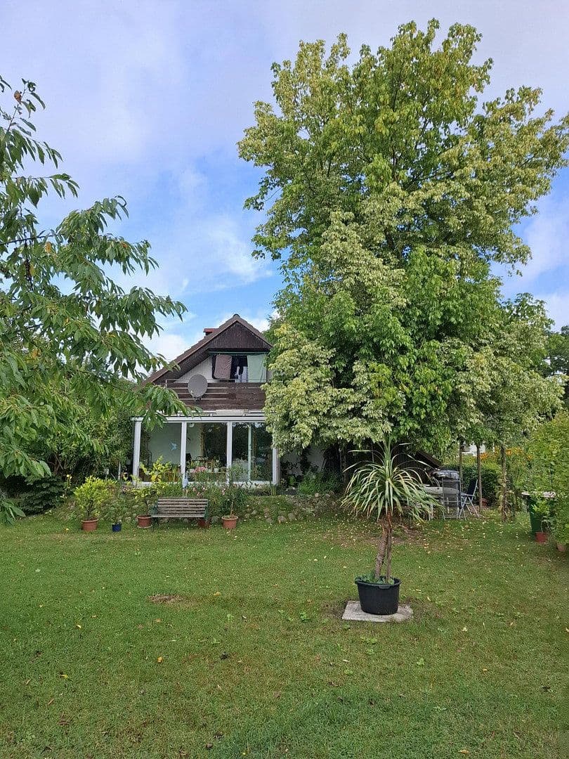 Predaj domu 103 m², pozemok 950 m², Güster, Šlezvicko-Holštajnsko Predaj domu 103 m², pozemok 950 m², Güster, Šlezvicko-Holštajnsko