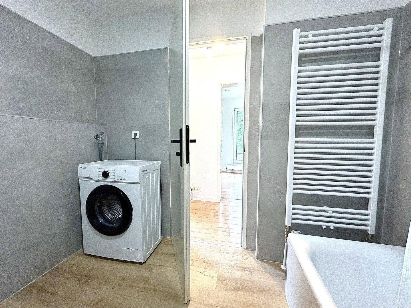 Prenájom bytu 2-izbový 55 m², Trendelenburgstr. 18, Leipzig, Sasko Prenájom bytu 2-izbový 55 m², Trendelenburgstr. 18, Leipzig, Sasko