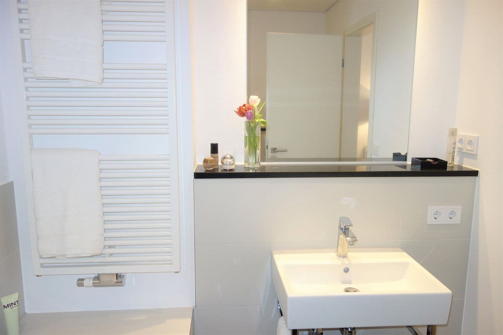 Prenájom bytu 3-izbový 76 m², Chausseestraße 37, Berlin, Berlín Prenájom bytu 3-izbový 76 m², Chausseestraße 37, Berlin, Berlín