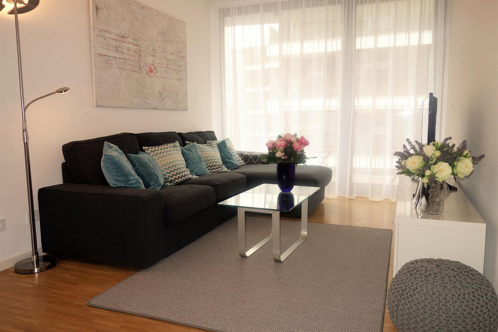 Prenájom bytu 3-izbový 76 m², Chausseestraße 37, Berlin, Berlín Prenájom bytu 3-izbový 76 m², Chausseestraße 37, Berlin, Berlín