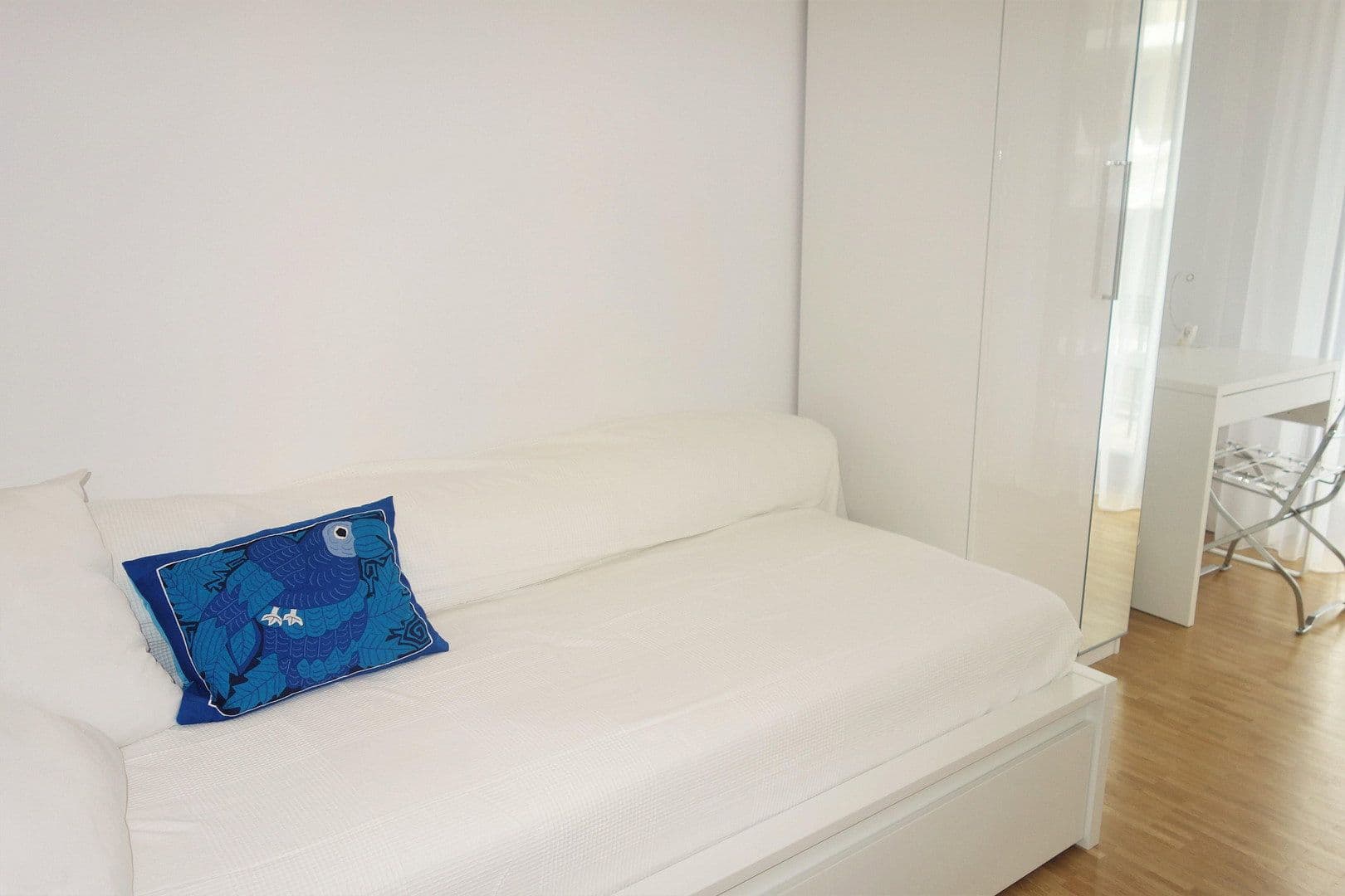 Prenájom bytu 3-izbový 76 m², Chausseestraße 37, Berlin, Berlín Prenájom bytu 3-izbový 76 m², Chausseestraße 37, Berlin, Berlín