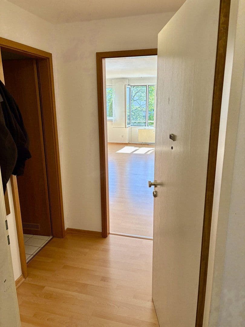 Prenájom bytu 1-izbový 38 m², Unterschleissheim, Bavorsko Prenájom bytu 1-izbový 38 m², Unterschleissheim, Bavorsko