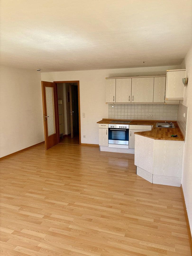 Prenájom bytu 1-izbový 38 m², Unterschleissheim, Bavorsko Prenájom bytu 1-izbový 38 m², Unterschleissheim, Bavorsko