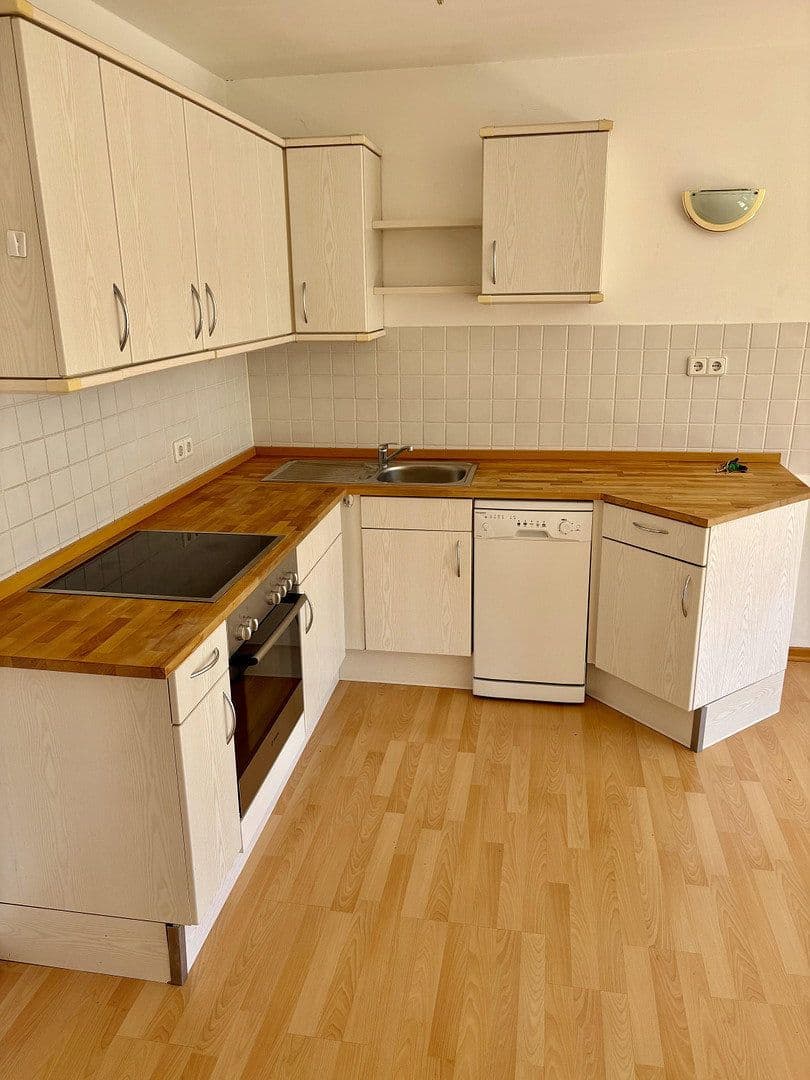 Prenájom bytu 1-izbový 38 m², Unterschleissheim, Bavorsko Prenájom bytu 1-izbový 38 m², Unterschleissheim, Bavorsko