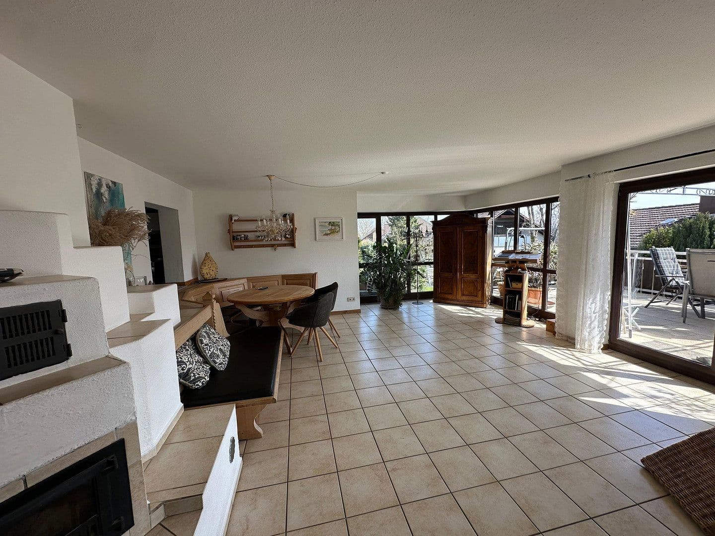 Predaj domu 220 m², pozemok 300 m², Bäumlesäcker 10-1, Ulm, Bádensko-Wurttembersko Predaj domu 220 m², pozemok 300 m², Bäumlesäcker 10-1, Ulm, Bádensko-Wurttembersko