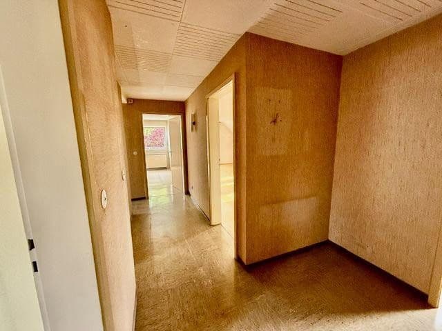 Predaj domu 169 m², pozemok 690 m², Geislingen an der Steige, Bádensko-Wurttembersko Predaj domu 169 m², pozemok 690 m², Geislingen an der Steige, Bádensko-Wurttembersko