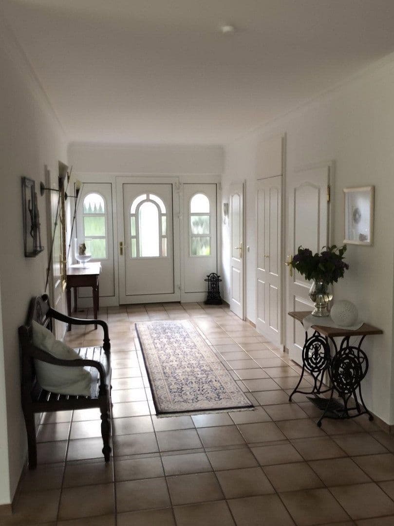 Predaj domu 200 m², pozemok 1.504 m², Kühren, Šlezvicko-Holštajnsko Predaj domu 200 m², pozemok 1.504 m², Kühren, Šlezvicko-Holštajnsko