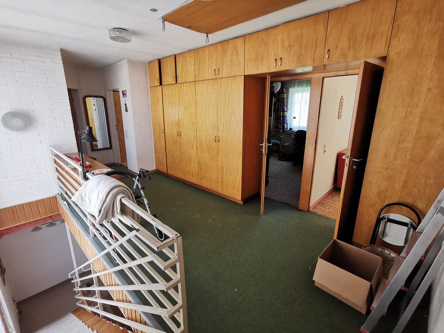 Predaj domu 196 m², pozemok 447 m², Limburg an der Lahn, Hesensko Predaj domu 196 m², pozemok 447 m², Limburg an der Lahn, Hesensko