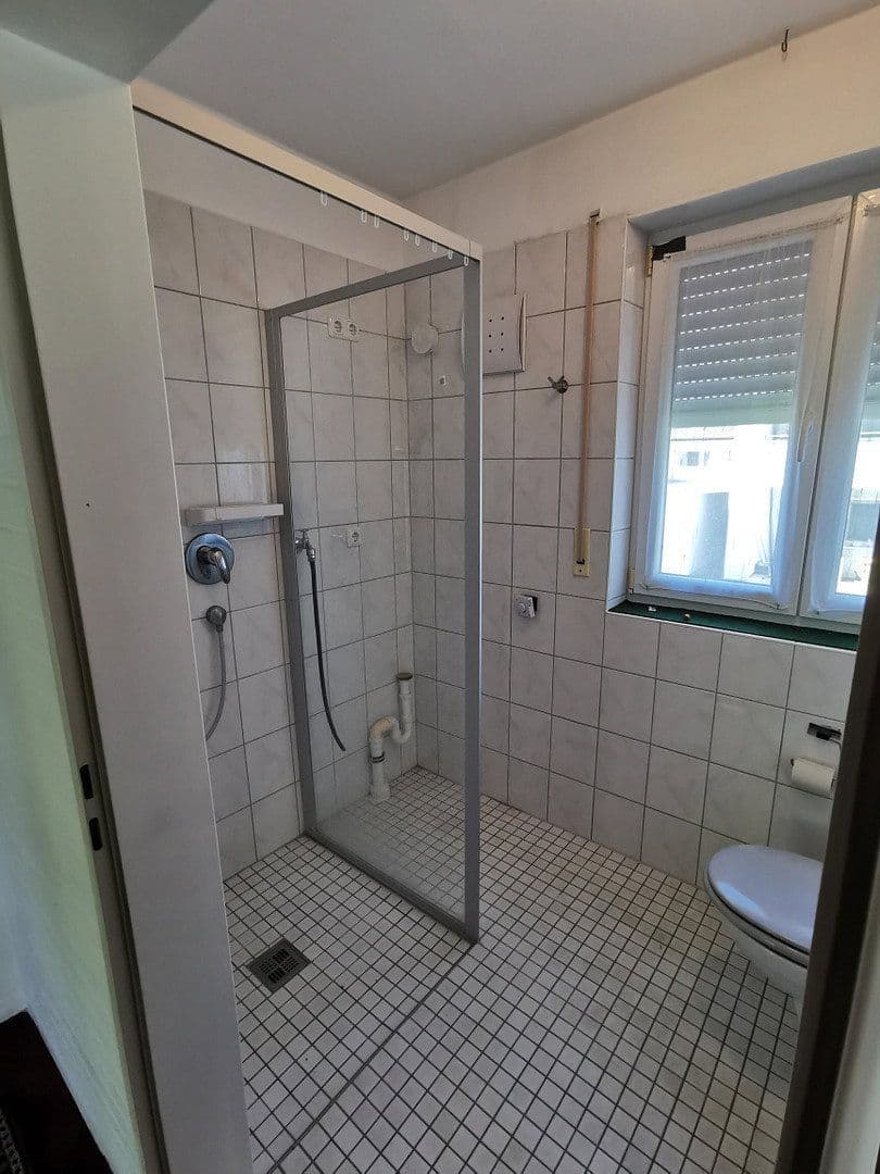 Predaj domu 196 m², pozemok 447 m², Limburg an der Lahn, Hesensko Predaj domu 196 m², pozemok 447 m², Limburg an der Lahn, Hesensko