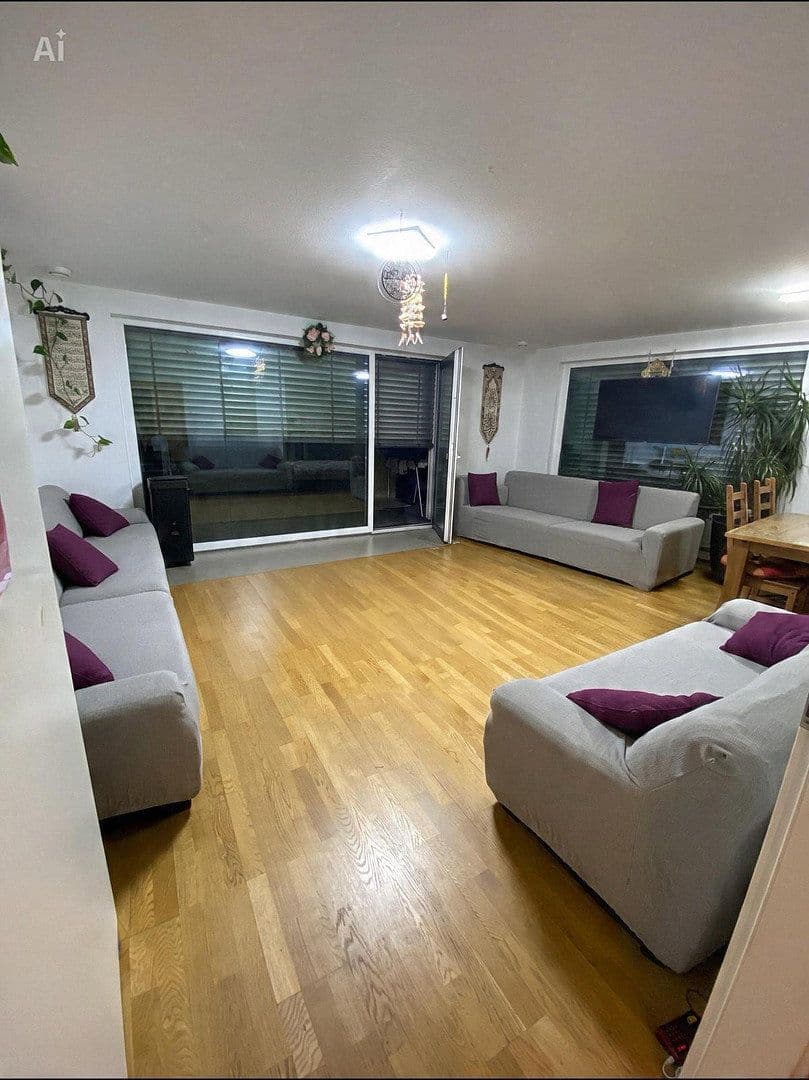 Prenájom bytu 2-izbový 111 m², Hauptstr. 31, Leinfelden-Echterdingen, Bádensko-Wurttembersko Prenájom bytu 2-izbový 111 m², Hauptstr. 31, Leinfelden-Echterdingen, Bádensko-Wurttembersko