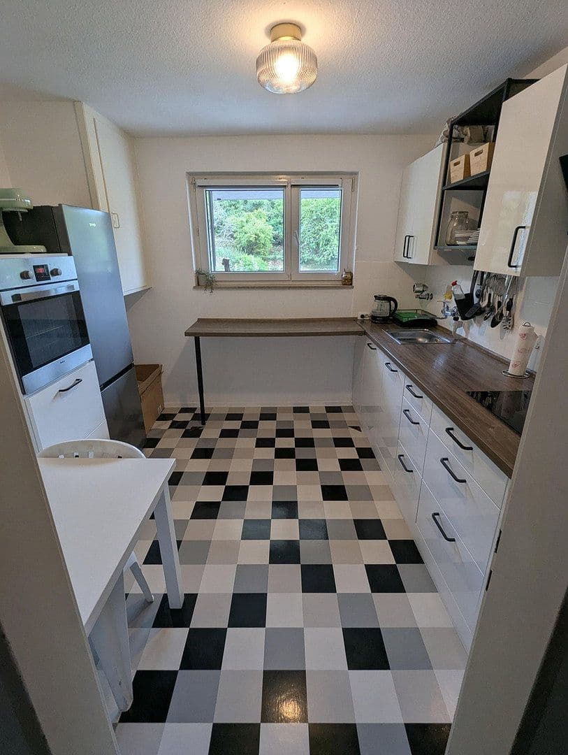 Prenájom bytu 2-izbový 60 m², Goldmühlestr. 32, Sindelfingen, Bádensko-Wurttembersko Prenájom bytu 2-izbový 60 m², Goldmühlestr. 32, Sindelfingen, Bádensko-Wurttembersko