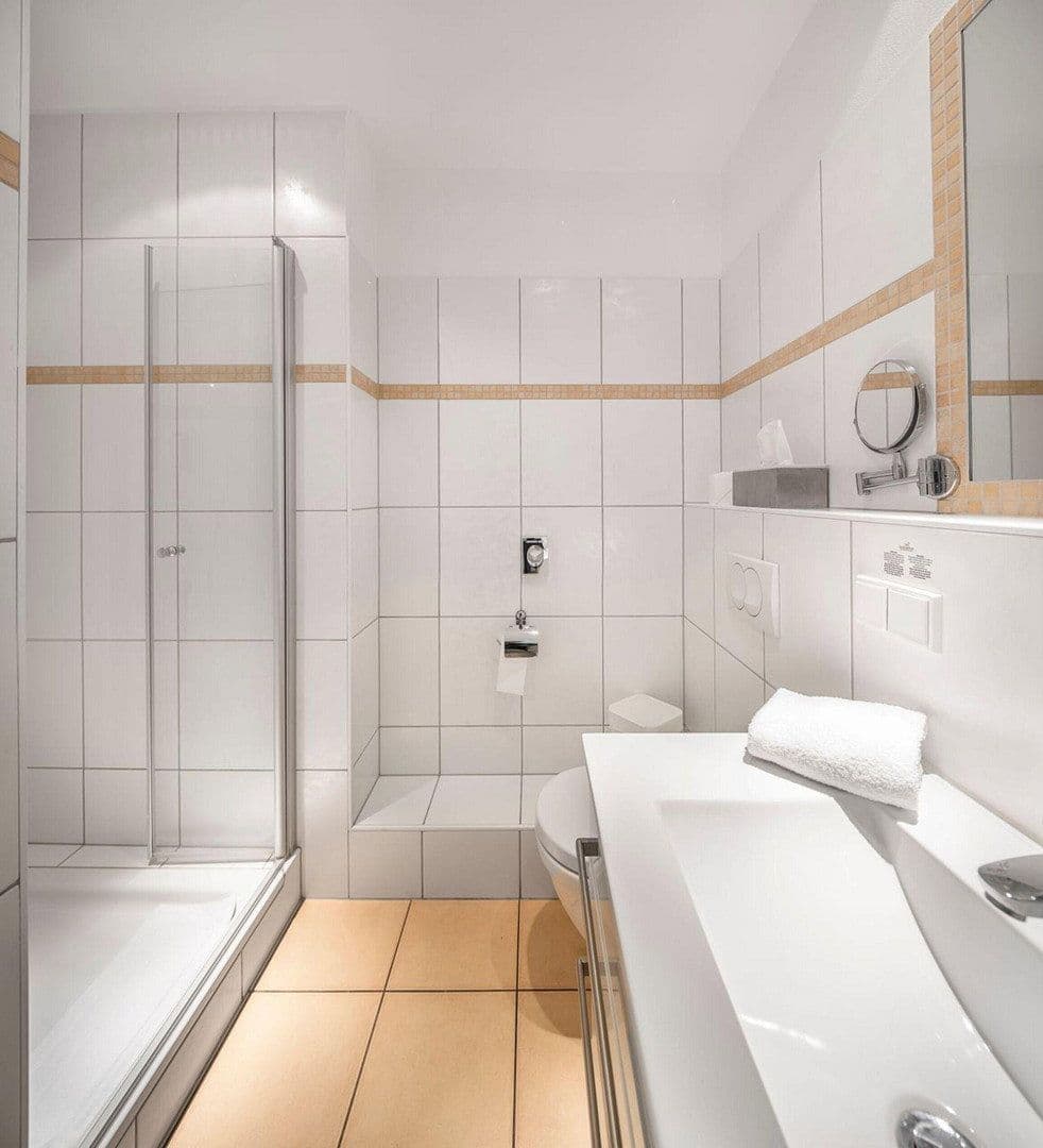 Prenájom bytu 1-izbový 33 m², Rohrbacher Str. 32, Heidelberg, Bádensko-Wurttembersko Prenájom bytu 1-izbový 33 m², Rohrbacher Str. 32, Heidelberg, Bádensko-Wurttembersko