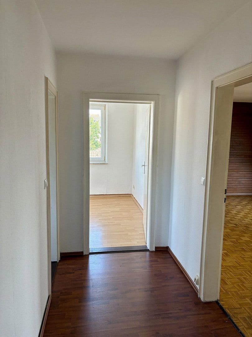 Prenájom bytu 3-izbový 68 m², Kanalstraße 5, Bremerhaven, Brémy Prenájom bytu 3-izbový 68 m², Kanalstraße 5, Bremerhaven, Brémy
