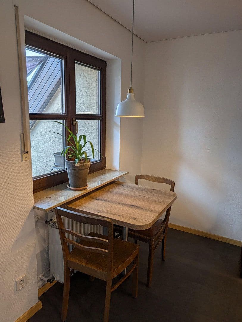 Prenájom bytu 2-izbový 70 m², Filderstadt, Bádensko-Wurttembersko Prenájom bytu 2-izbový 70 m², Filderstadt, Bádensko-Wurttembersko