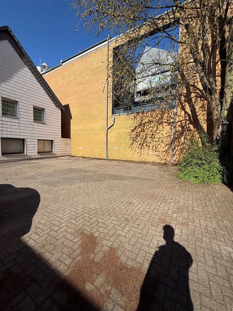 Prenájom bytu 4-izbový 138 m², Rotenburg, Dolné Sasko Prenájom bytu 4-izbový 138 m², Rotenburg, Dolné Sasko