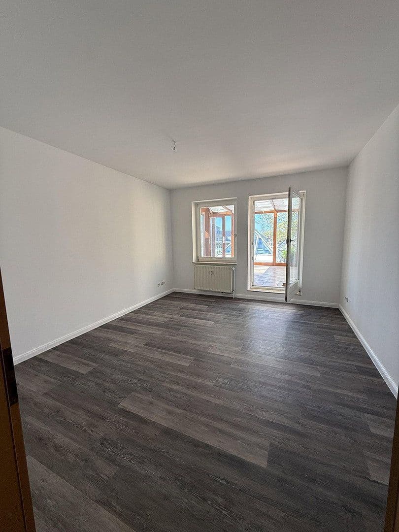 Prenájom bytu 4-izbový 138 m², Rotenburg, Dolné Sasko Prenájom bytu 4-izbový 138 m², Rotenburg, Dolné Sasko