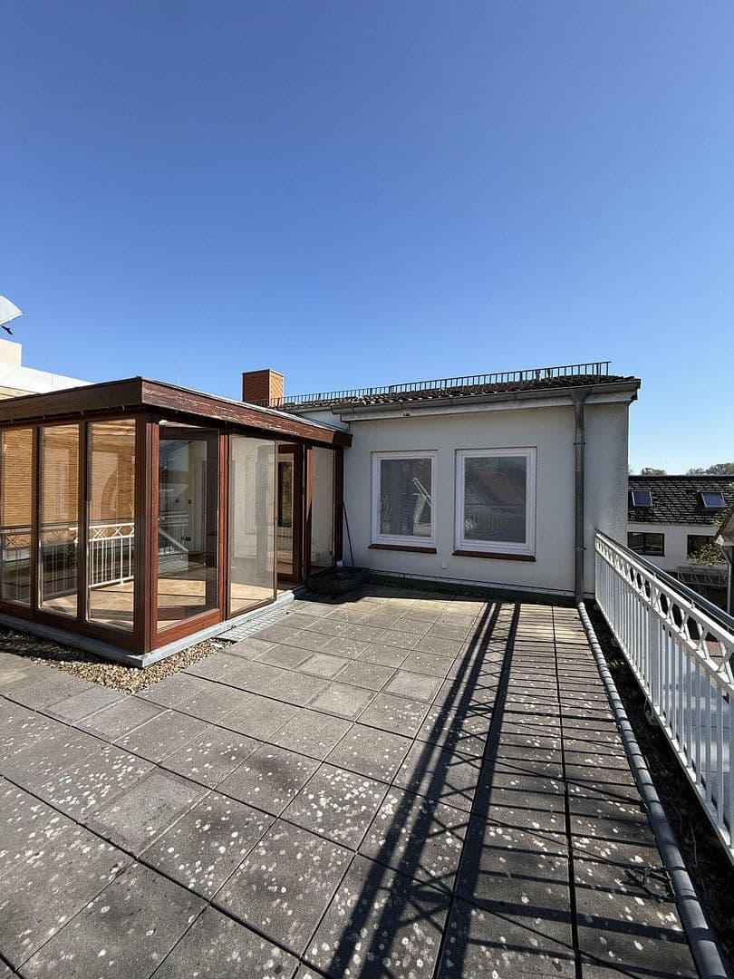 Prenájom bytu 4-izbový 138 m², Rotenburg, Dolné Sasko Prenájom bytu 4-izbový 138 m², Rotenburg, Dolné Sasko