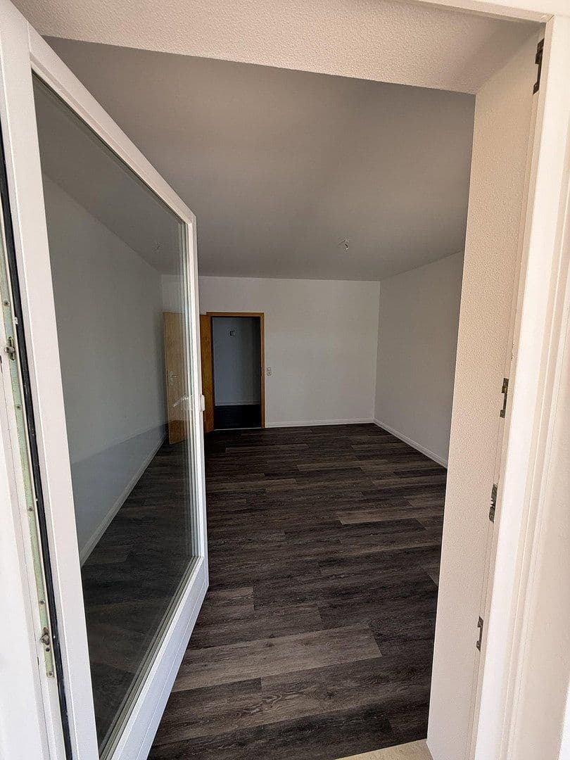 Prenájom bytu 4-izbový 138 m², Rotenburg, Dolné Sasko Prenájom bytu 4-izbový 138 m², Rotenburg, Dolné Sasko