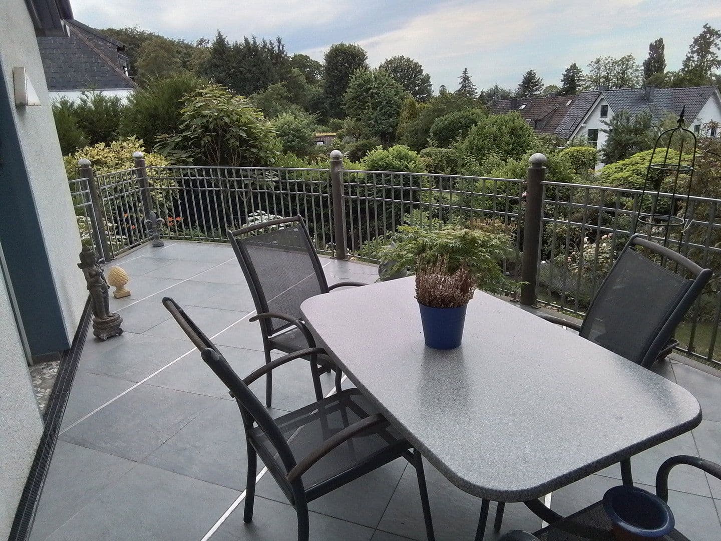 Predaj domu 130 m², pozemok 804 m², Mülheim an der Ruhr, Severné Porýnie - Westfálsko Predaj domu 130 m², pozemok 804 m², Mülheim an der Ruhr, Severné Porýnie - Westfálsko