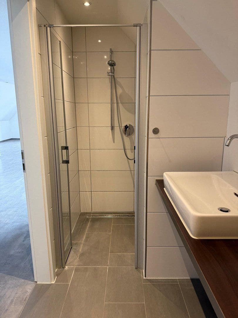 Prenájom bytu 1-izbový 106 m², Heddesheim, Bádensko-Wurttembersko Prenájom bytu 1-izbový 106 m², Heddesheim, Bádensko-Wurttembersko