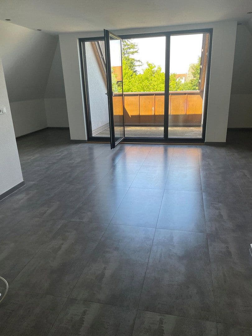 Prenájom bytu 1-izbový 106 m², Heddesheim, Bádensko-Wurttembersko Prenájom bytu 1-izbový 106 m², Heddesheim, Bádensko-Wurttembersko