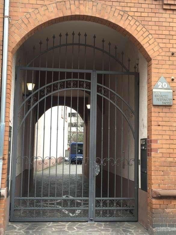 Predaj bytu 4-izbový 100 m², Kasinostrasse 20, Frankfurt am Main, Hesensko Predaj bytu 4-izbový 100 m², Kasinostrasse 20, Frankfurt am Main, Hesensko