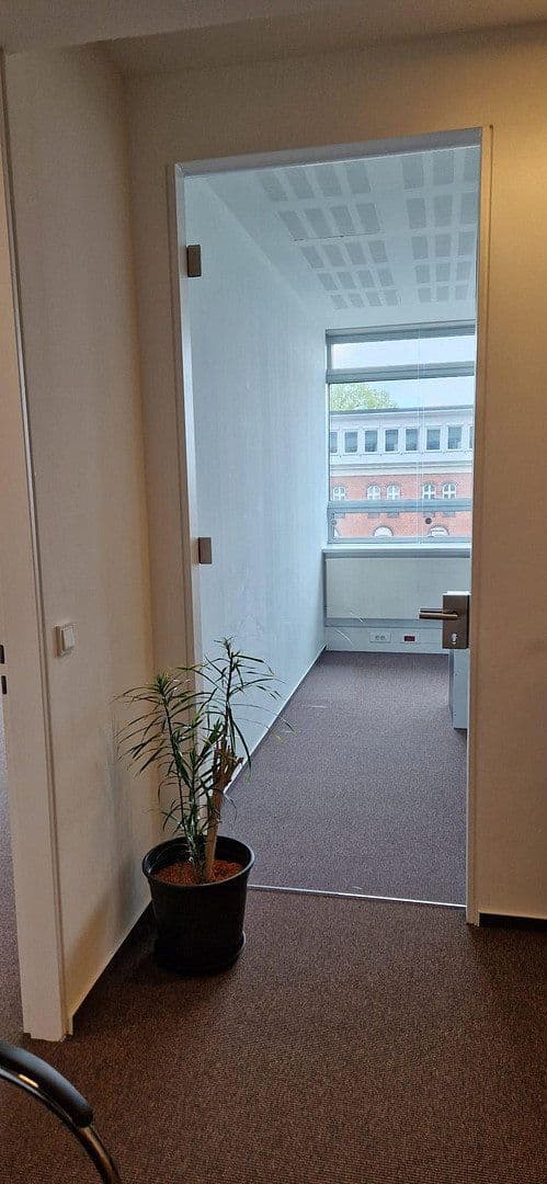 Prenájom kancelárie 200 m², Paul-Nevermann-Platz 5, Hamburg, Hamburg Prenájom kancelárie 200 m², Paul-Nevermann-Platz 5, Hamburg, Hamburg