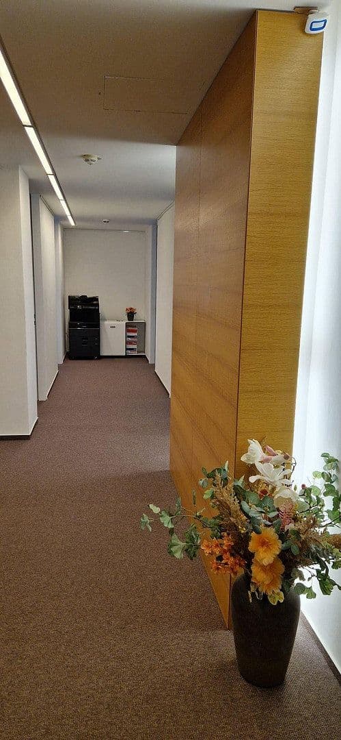 Prenájom kancelárie 200 m², Paul-Nevermann-Platz 5, Hamburg, Hamburg Prenájom kancelárie 200 m², Paul-Nevermann-Platz 5, Hamburg, Hamburg