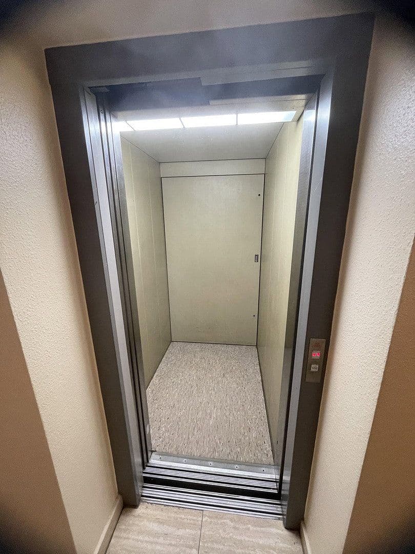 Predaj bytu 2-izbový 59 m², Oldenburg, Dolné Sasko Predaj bytu 2-izbový 59 m², Oldenburg, Dolné Sasko