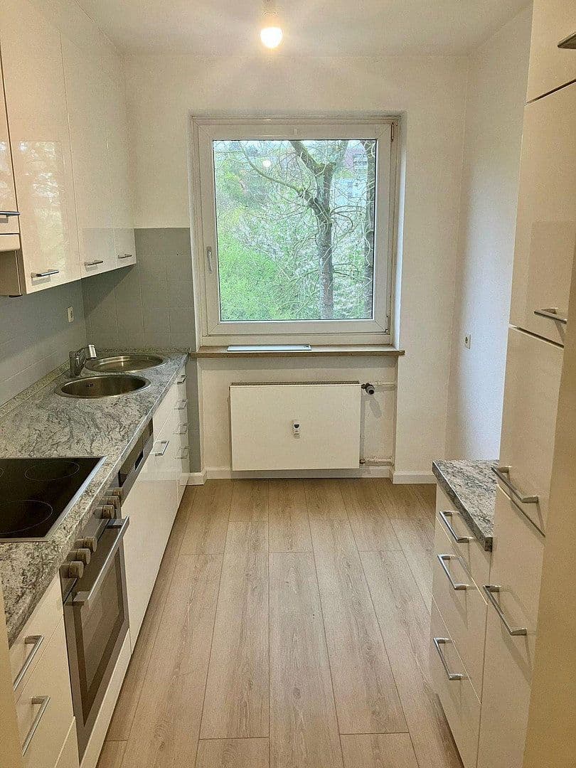 Prenájom bytu 3-izbový 78 m², Ostpreußenstraße 4, Würzburg, Bavorsko Prenájom bytu 3-izbový 78 m², Ostpreußenstraße 4, Würzburg, Bavorsko
