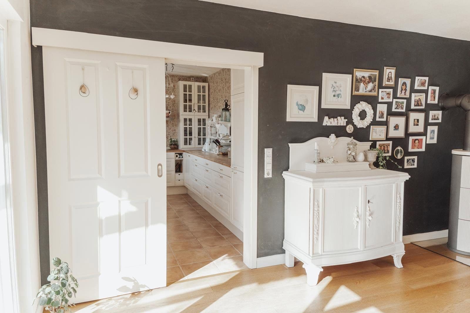 Predaj domu 224 m², pozemok 618 m², Schwäbisch Hall, Bádensko-Wurttembersko Predaj domu 224 m², pozemok 618 m², Schwäbisch Hall, Bádensko-Wurttembersko