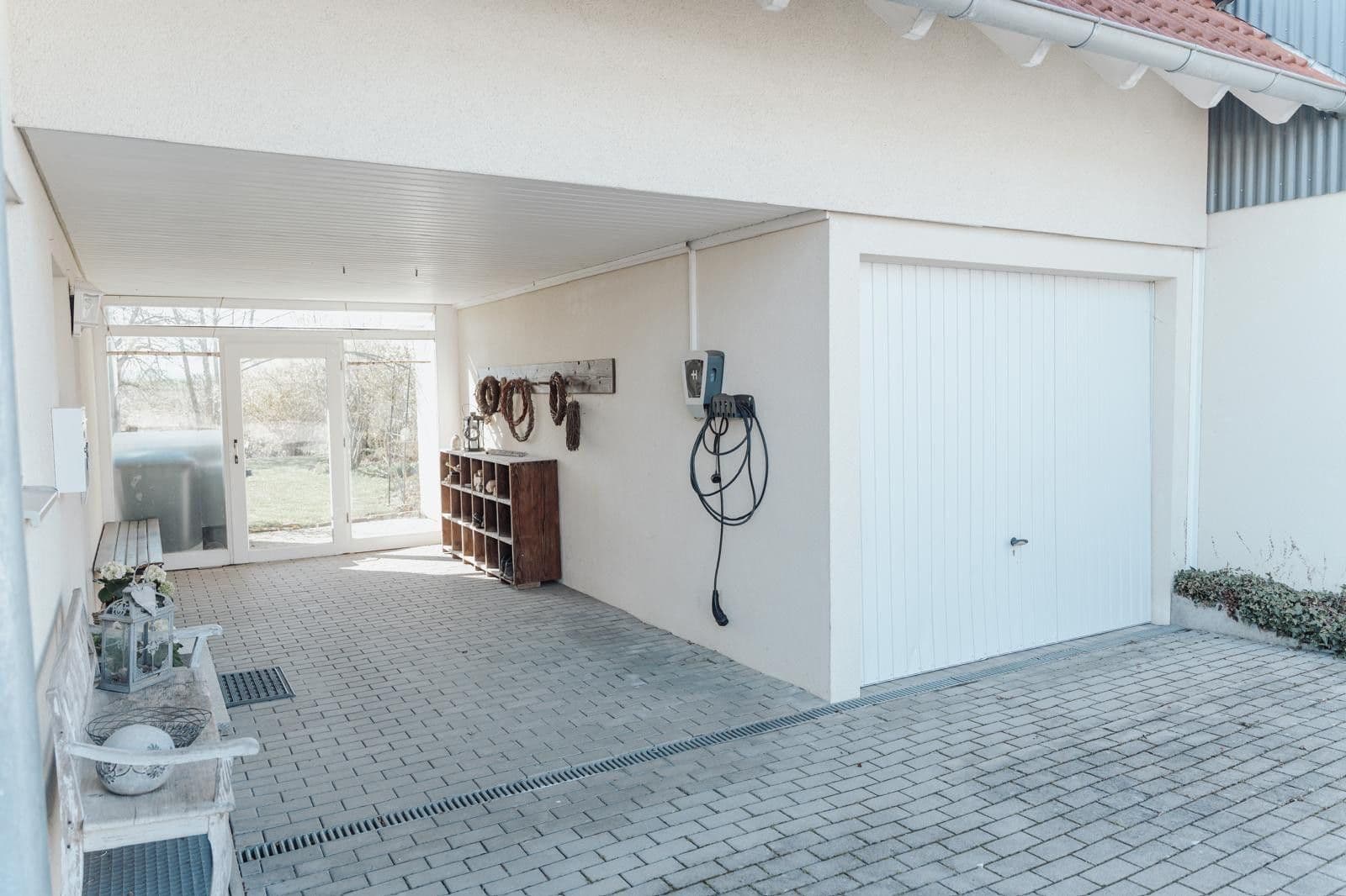 Predaj domu 224 m², pozemok 618 m², Schwäbisch Hall, Bádensko-Wurttembersko Predaj domu 224 m², pozemok 618 m², Schwäbisch Hall, Bádensko-Wurttembersko
