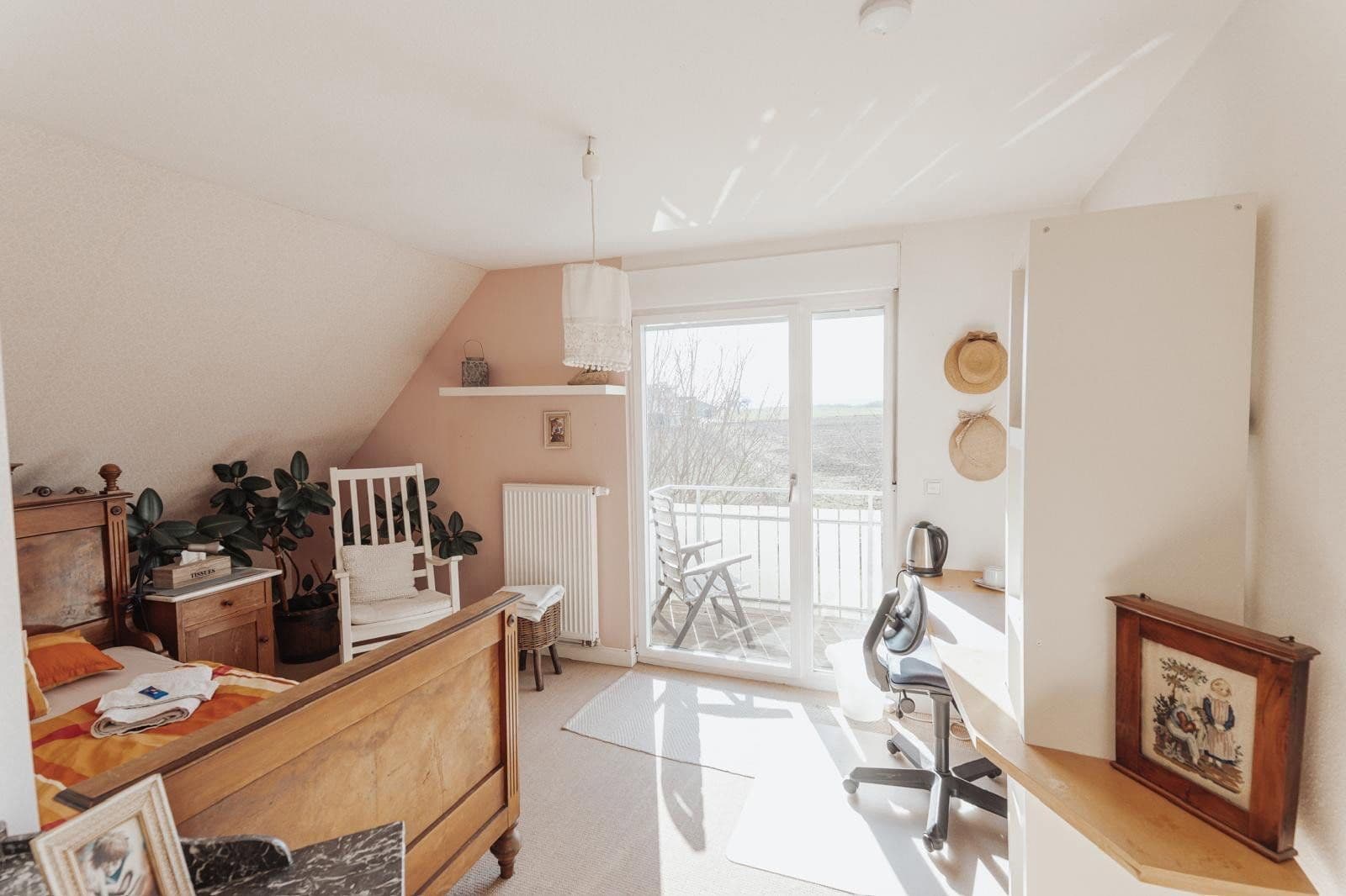 Predaj domu 224 m², pozemok 618 m², Schwäbisch Hall, Bádensko-Wurttembersko Predaj domu 224 m², pozemok 618 m², Schwäbisch Hall, Bádensko-Wurttembersko