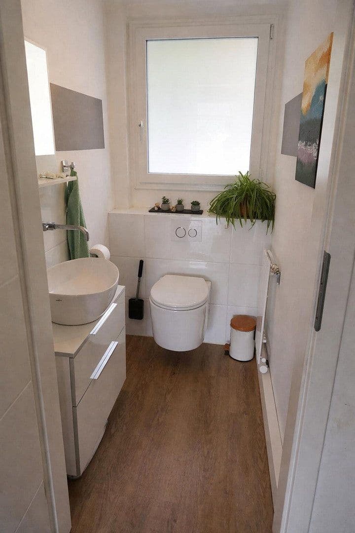 Predaj domu 192 m², pozemok 1.200 m², Am Hirtenbuckel 19, Bad Urach, Bádensko-Wurttembersko Predaj domu 192 m², pozemok 1.200 m², Am Hirtenbuckel 19, Bad Urach, Bádensko-Wurttembersko